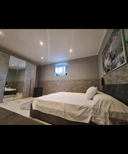 בית נופש Crystal